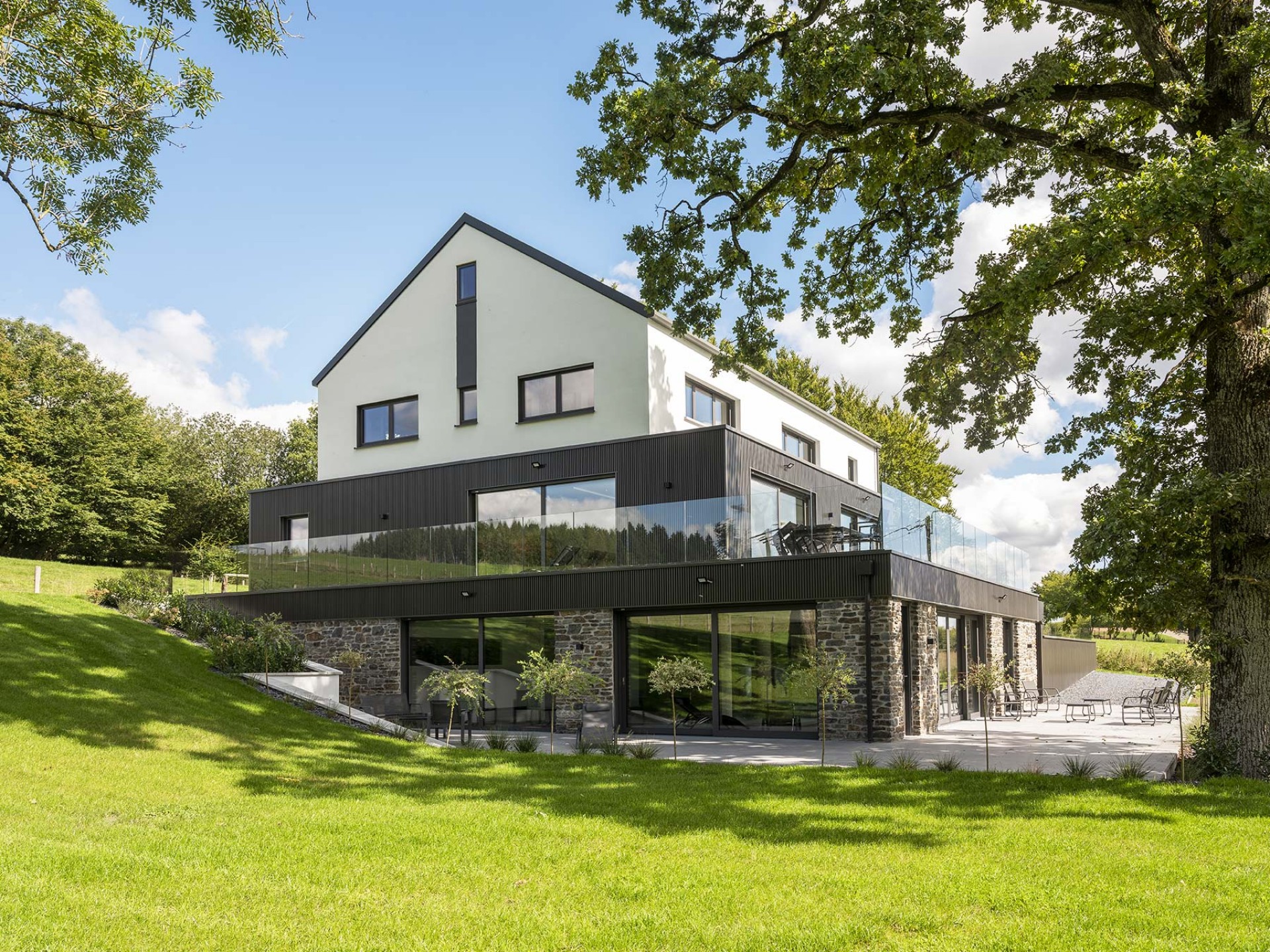 Villa vacances Ardenne - Pan Champs Sud - 22 personnes - Le jardin